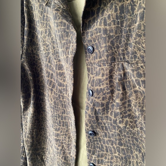 90s Alligator Print Light Jacket (10) - Picture 13 of 16